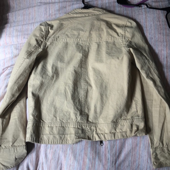 Zipped Jacket - Picture 2 of 4